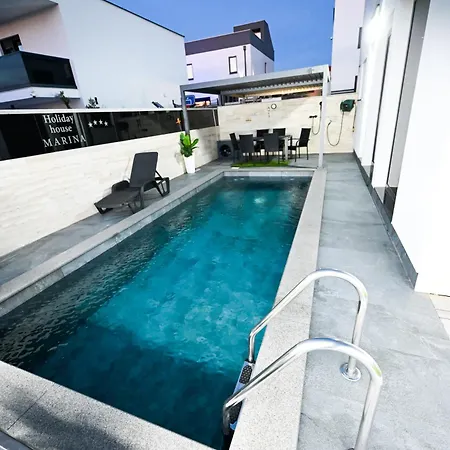 Villa House Marina *