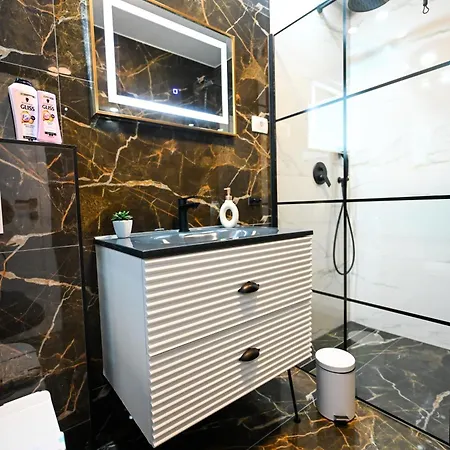 Villa House Marina *